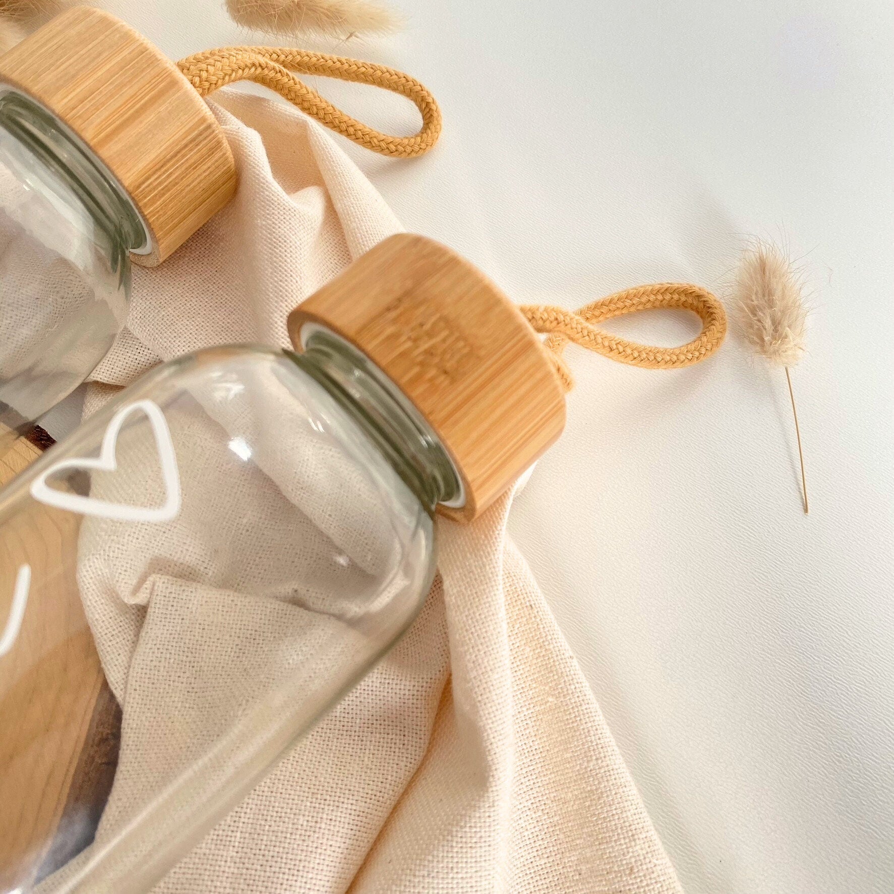 Personalisierte Glasflasche mit Namen