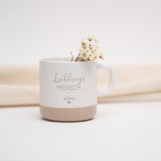 Lieblingsmensch Keramiktasse mit Namen Herz | Geschenk für Beste Freundin, Mama, Frauen | Muttertag, Ostern, Geschenkidee
