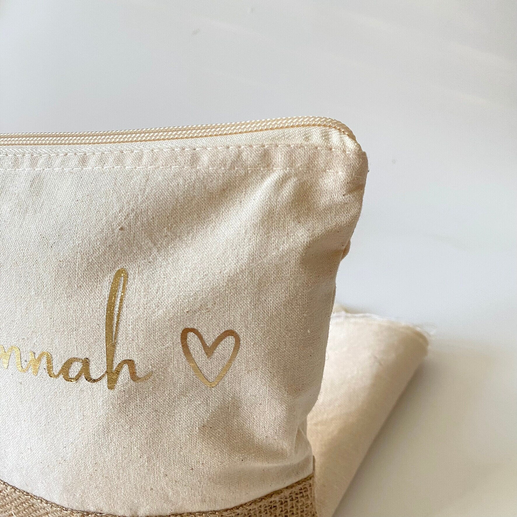 Personalisierte Kosmetiktasche aus Jute mit Namen