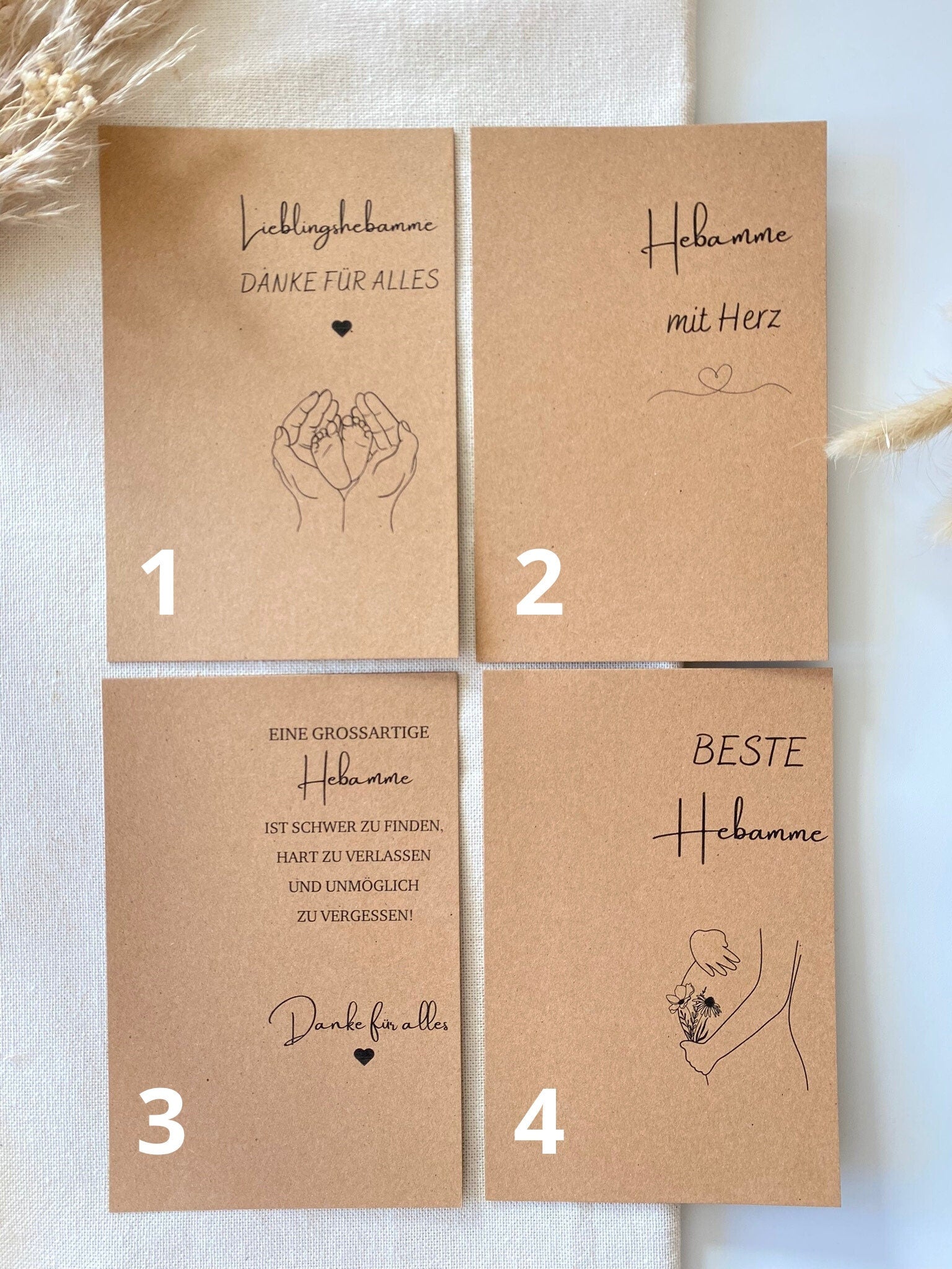 Geschenk Hebamme | Makramee Schlüsselanhänger | Geschenkkarte mit Mini Trockenblumenstrauß | Hebamme mit Herz | Schwangerschaft