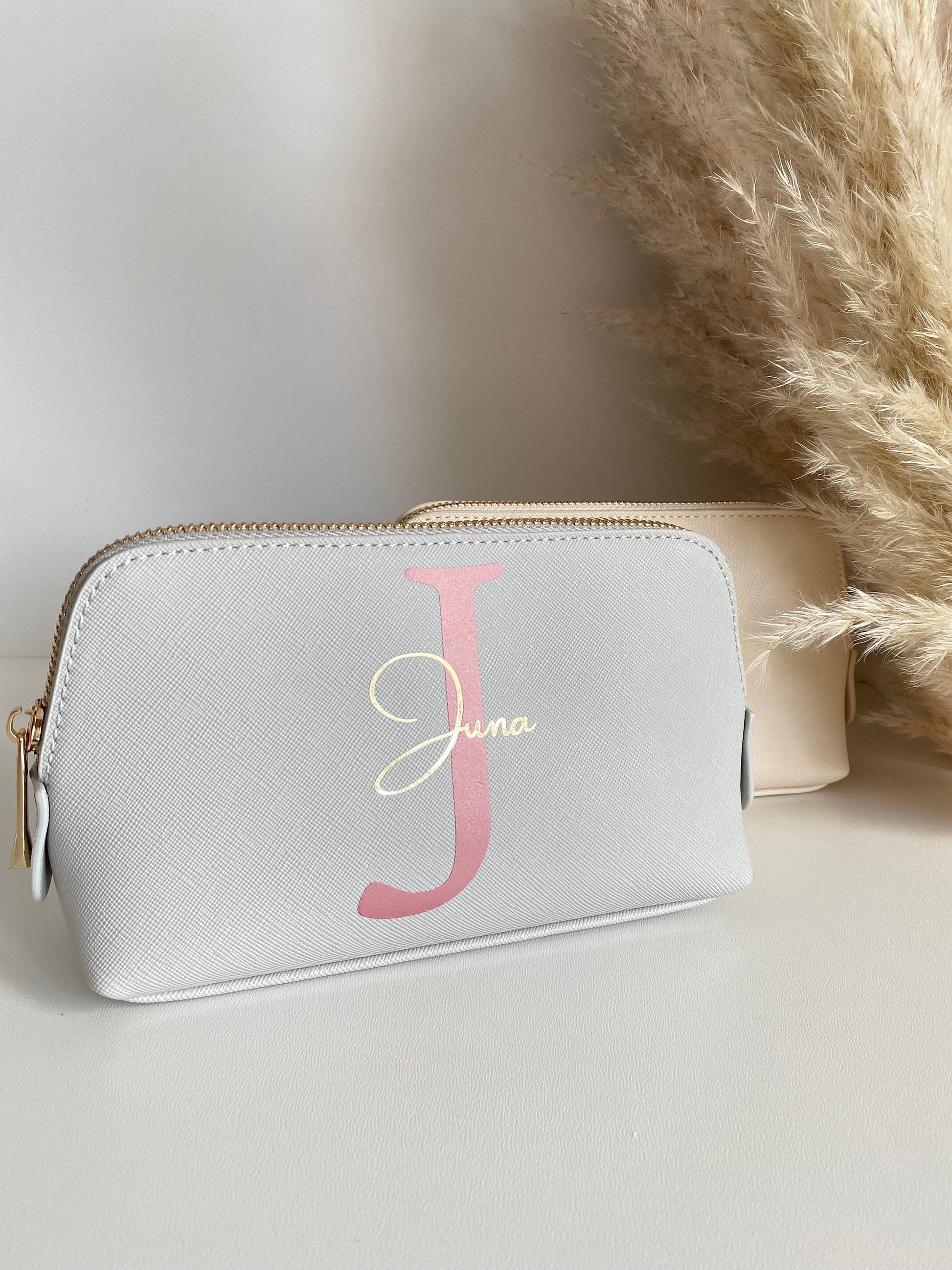 Personalisierte Kosmetiktasche mit Initialen und Namen