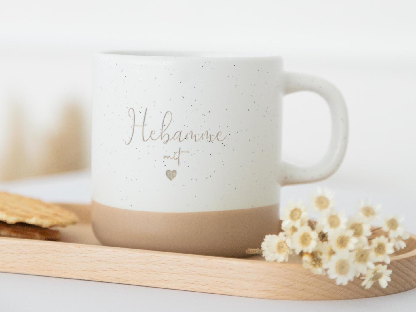 Keramiktasse „Hebamme mit Herz“ als Dankeschön