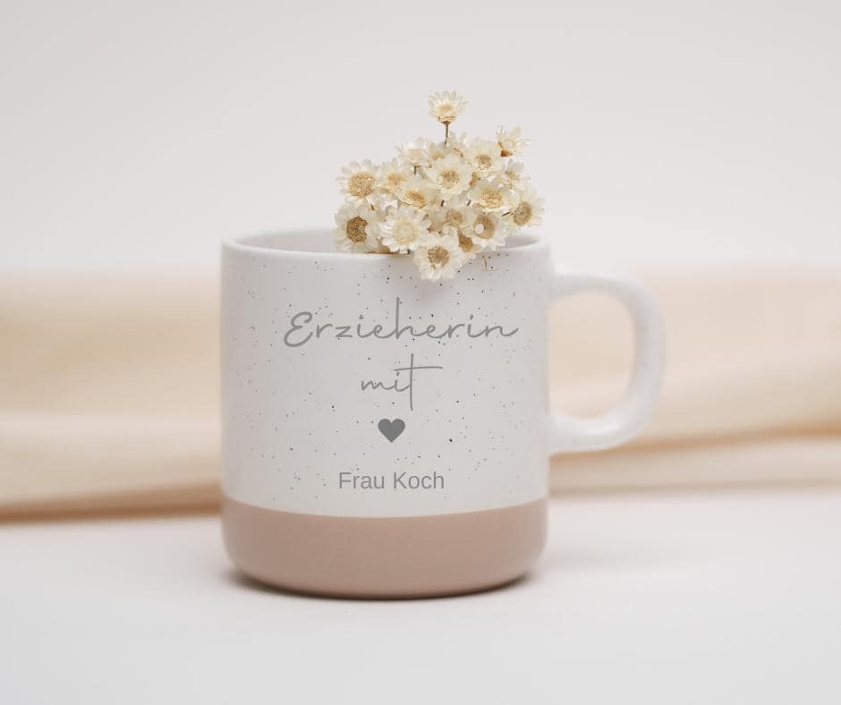 Geschenk Erzieherin | Kita Abschiedsgeschenk | Abschied | Dankeschön Geschenkidee | Tasse mit Gravur | Erzieherin mit Herz | Kindergarten