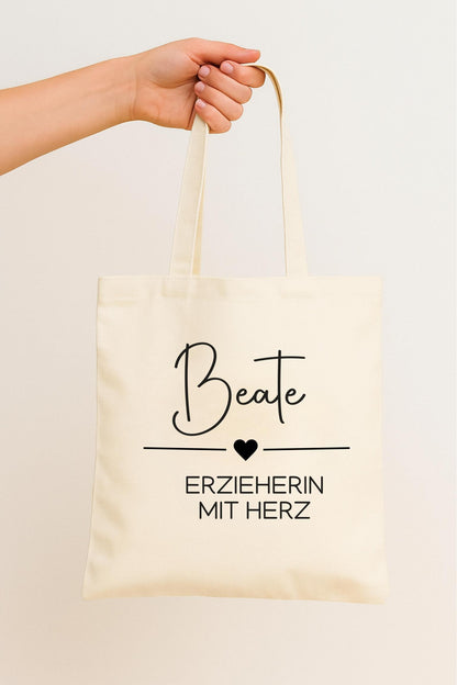 Personalisierte Stofftasche „mit Herz“ für Lehrerin und Erzieherin