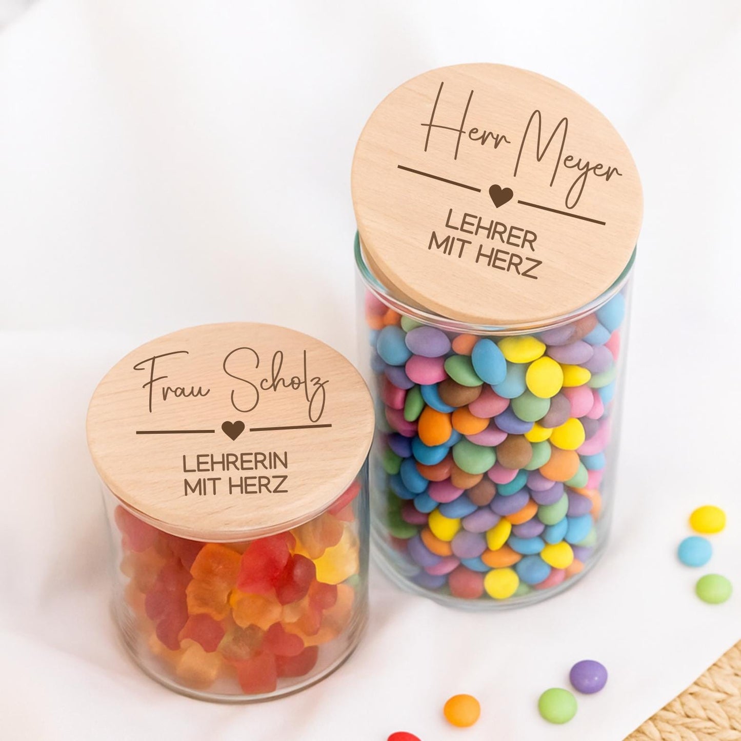 Personalisiertes Vorratsglas mit Herzmotiv als Dankeschön
