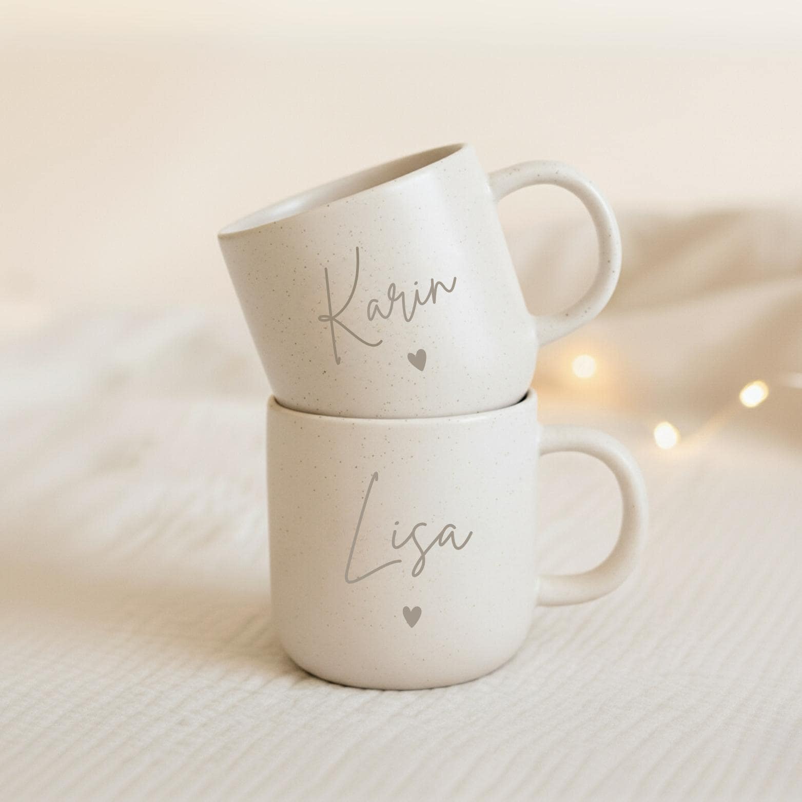 Personalisierte Keramiktasse mit Namen und Motiv