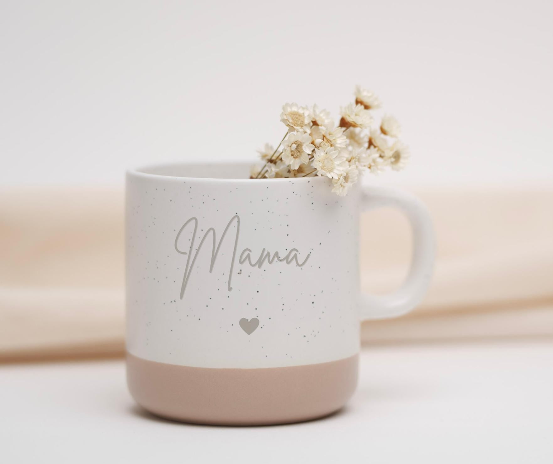 Personalisierte Keramiktasse mit Namen und Motiv