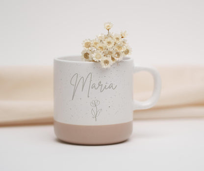 Personalisierte Keramiktasse mit Namen und Motiv