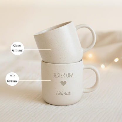 Personalisierte Keramiktasse mit Familiengravur