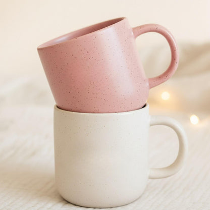 Personalisierte Keramiktasse mit Namen und Motiv