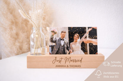 Personalisierter Kartenhalter aus Buchenholz „Just Married“ zur Hochzeit