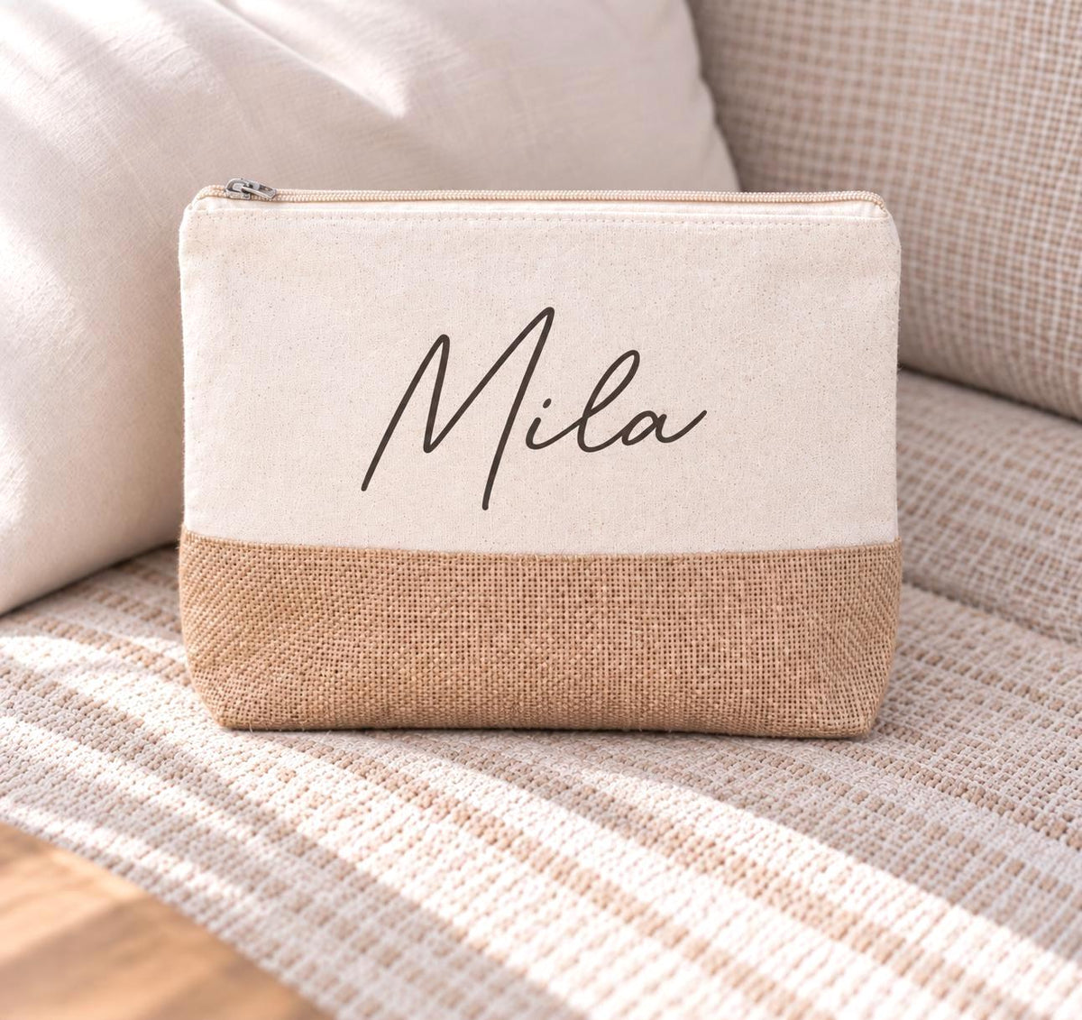 Kosmetiktasche aus Jute mit Namen, 27 cm – Produktansicht 3